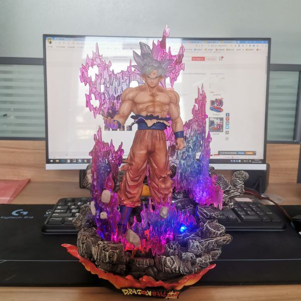 Anime Figuren Dragon Ball Z - Figuren Son Goku meistert den Ultra Instinct